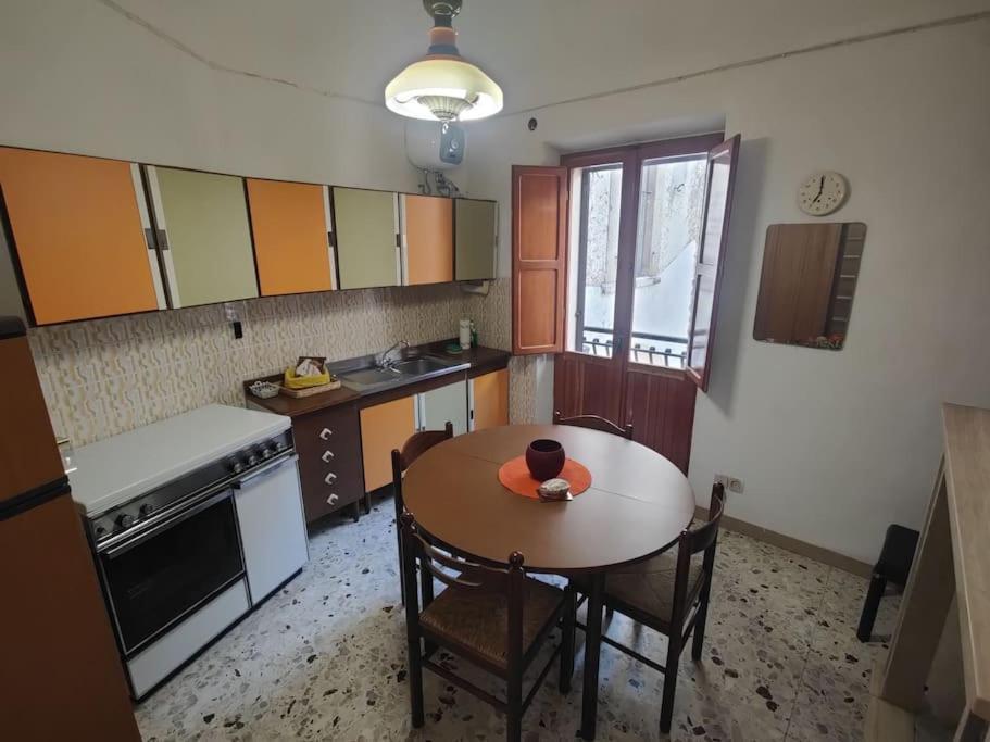 Casa Vacanza Pacentro Exteriör bild